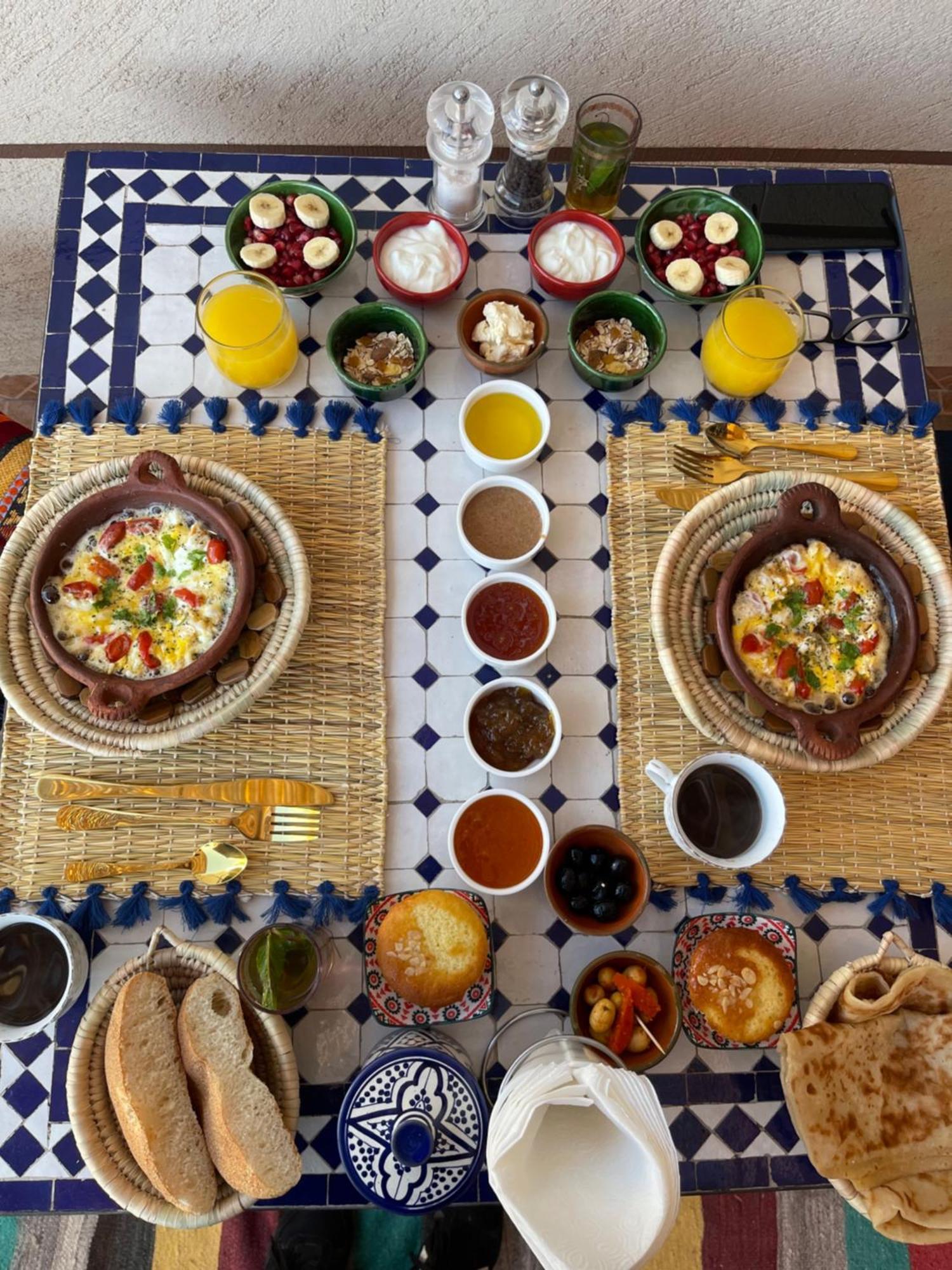 Dar Mgouna Roses Kelaat-M'Gouna Zewnętrze zdjęcie